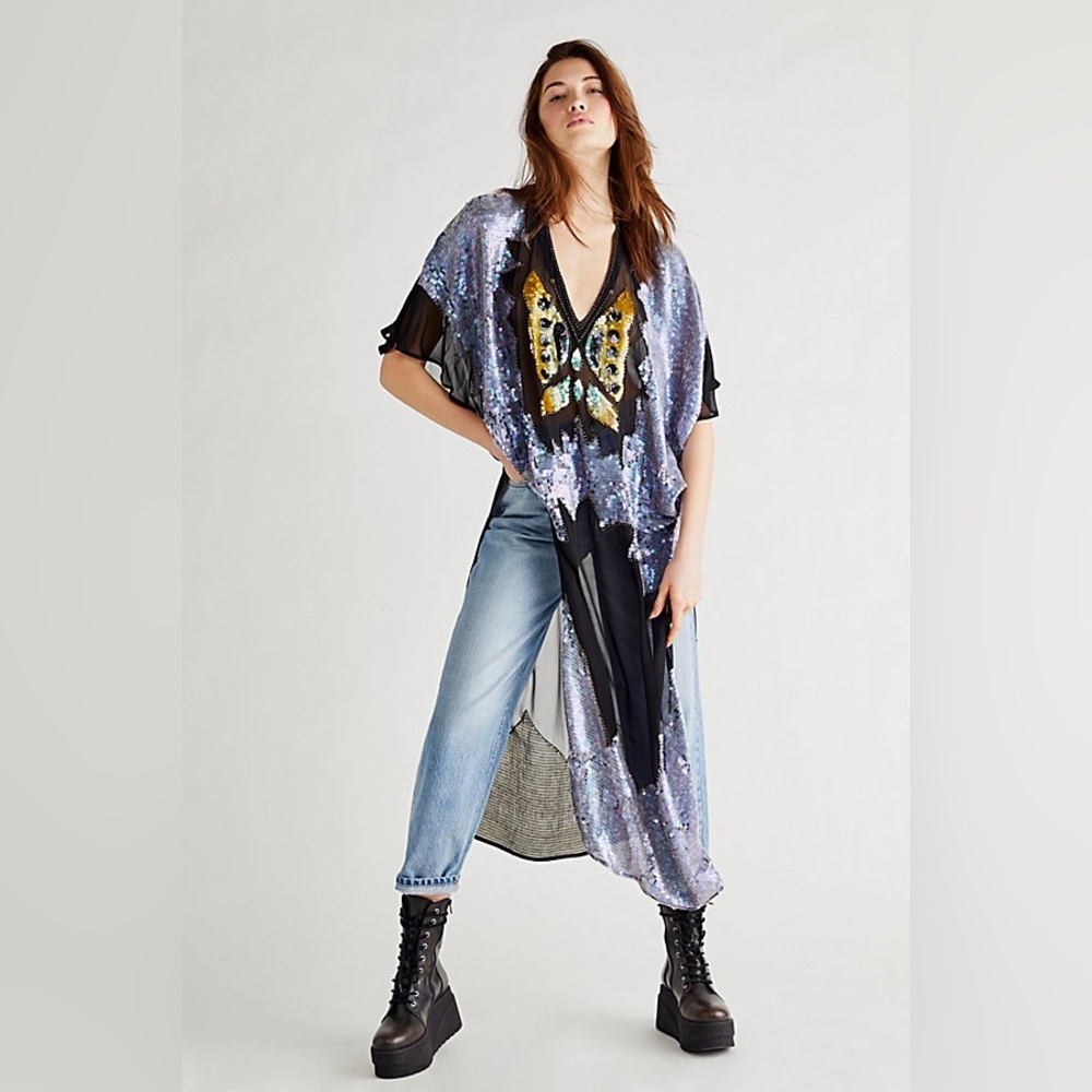 Jen’s Pirate Booty Ritual Queen Embellished Kaftan in Midnight